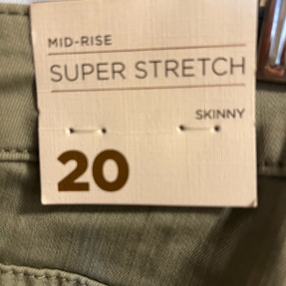 Lane Bryant Jeans - Picture 5 of 5